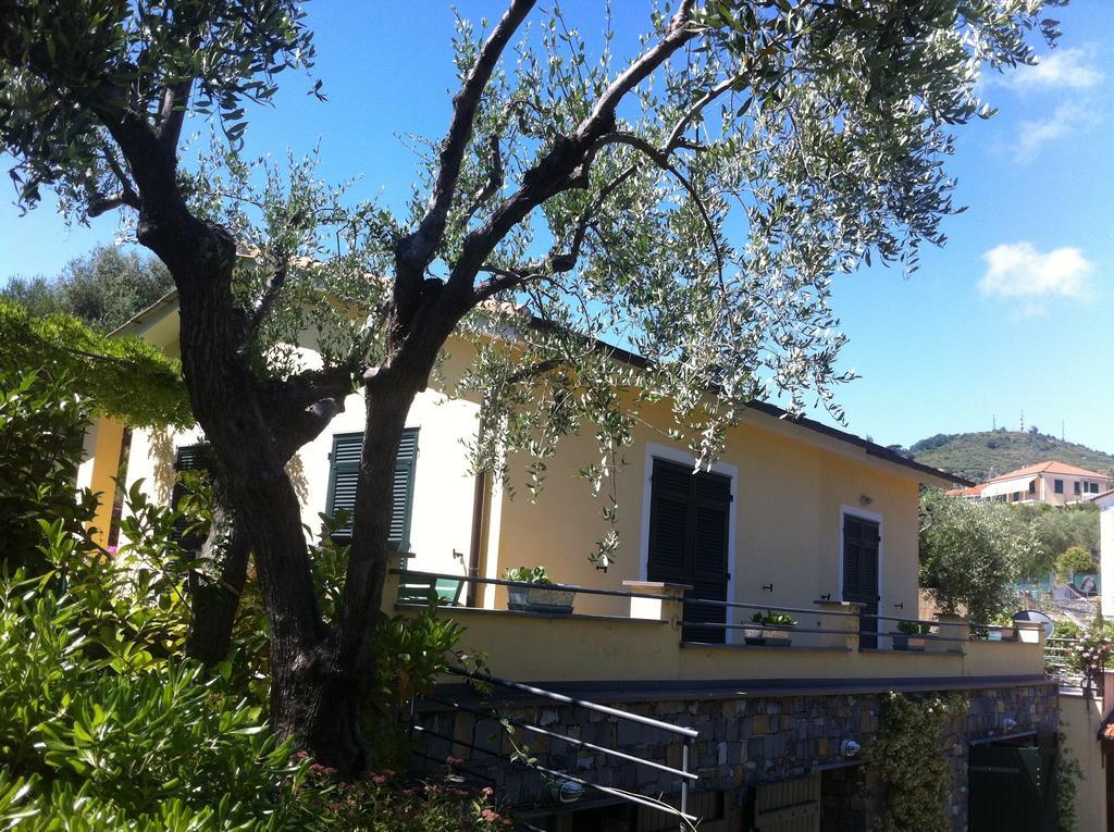 Villa La Casa Di Fedra Imperia Habitación foto