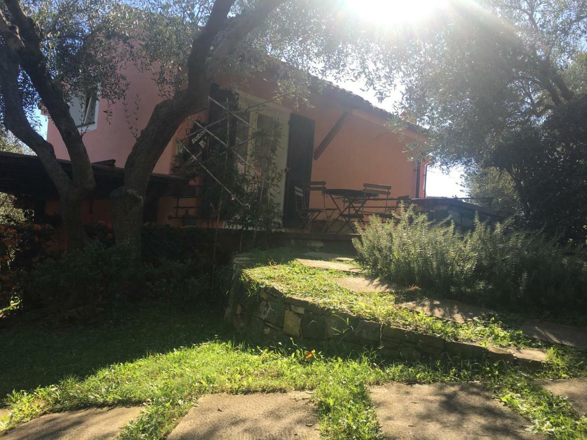 Villa La Casa Di Fedra Imperia Exterior foto